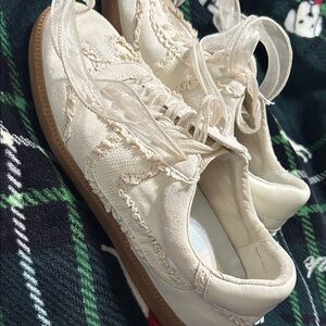 Dolce Vita Cream Lace-Up Sneakers with Sheer Ribbon Laces